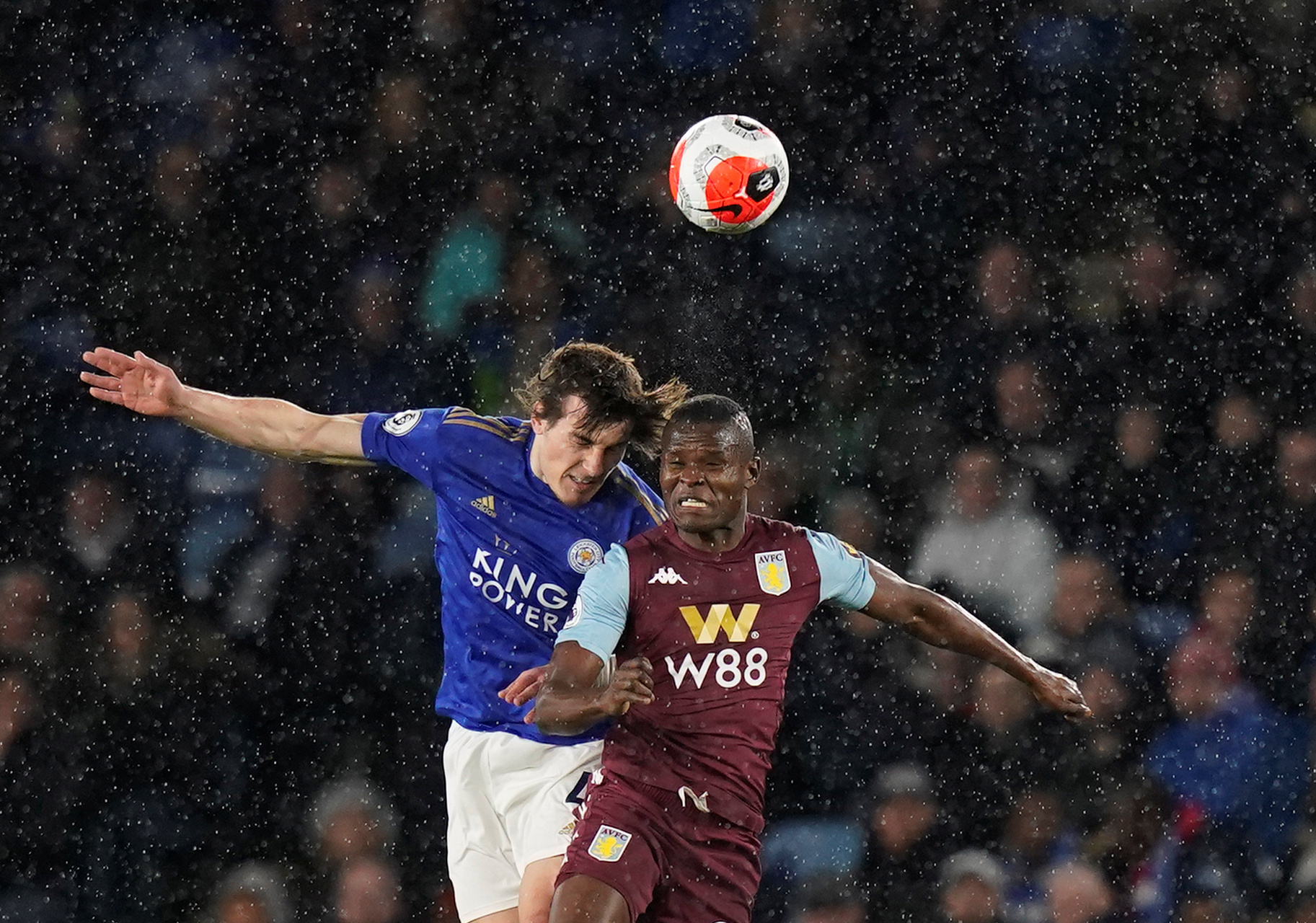 崭露头角和 崭露头角和